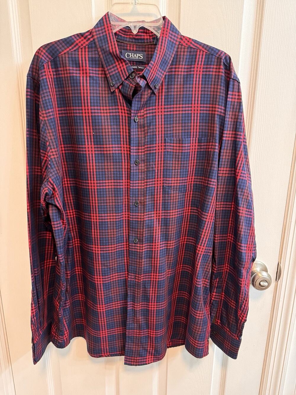 Chaps Easy Care Twill XL Red Black Blue Men’s Button Shirt Long Sleeve